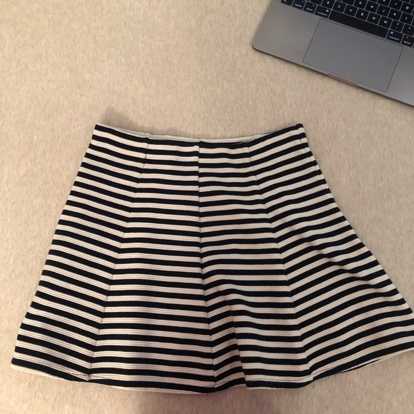 Aeropostale blue and white stripe skirt - Picture 1 of 3
